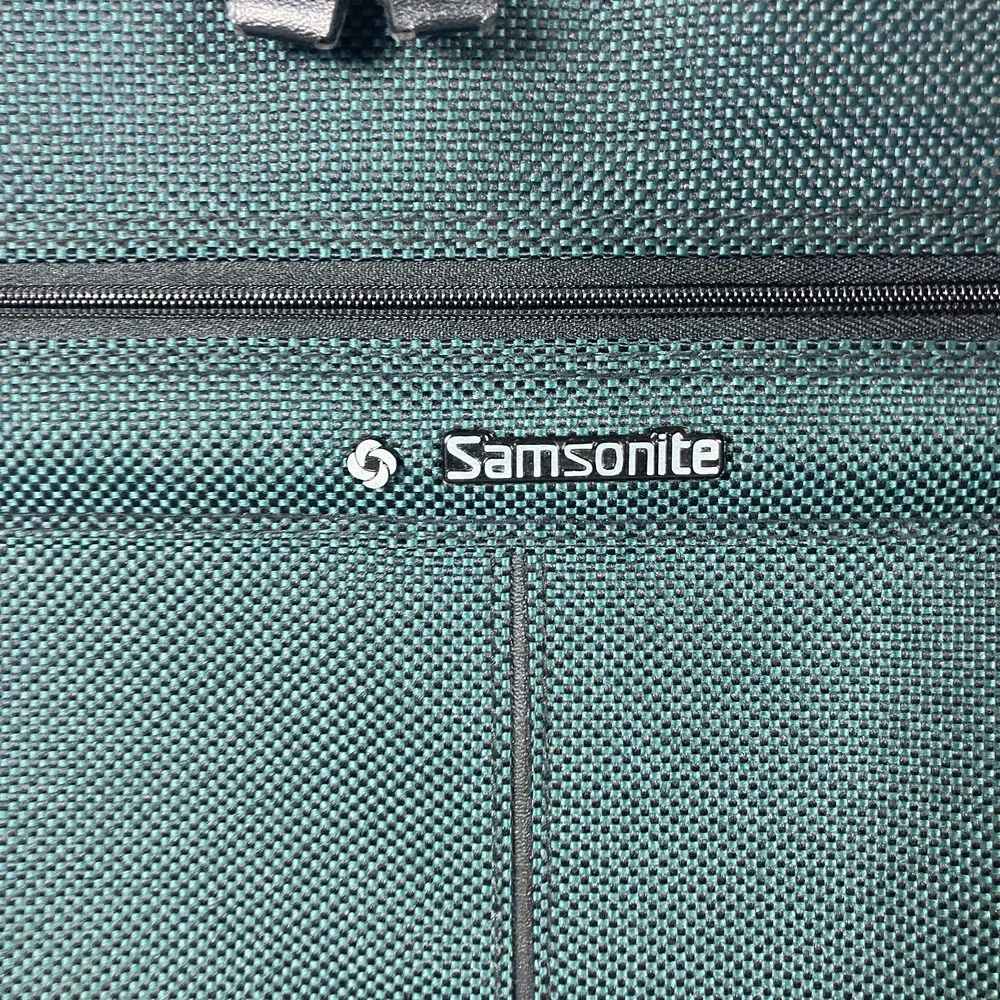 Samsonite fast shipping